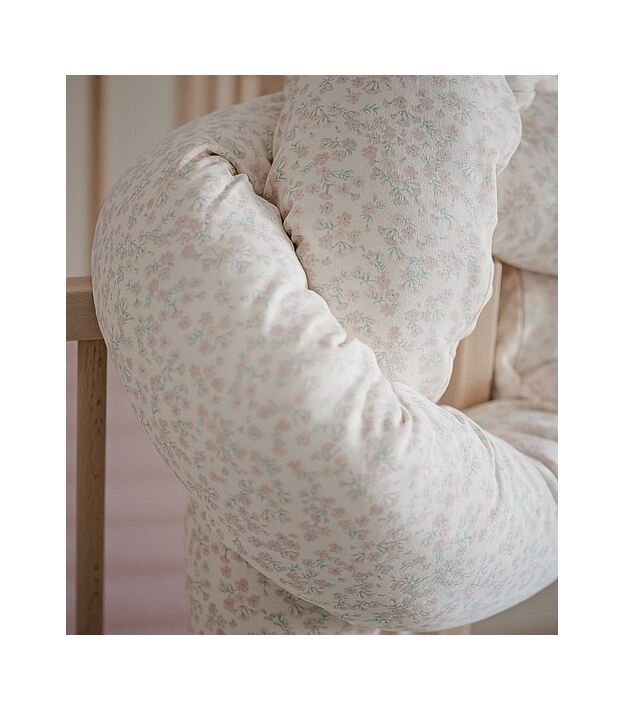 כרית נחשוש מעוצבת עם כיסוי ניתן להסרה  פרחים Floral Mist NINO נינו