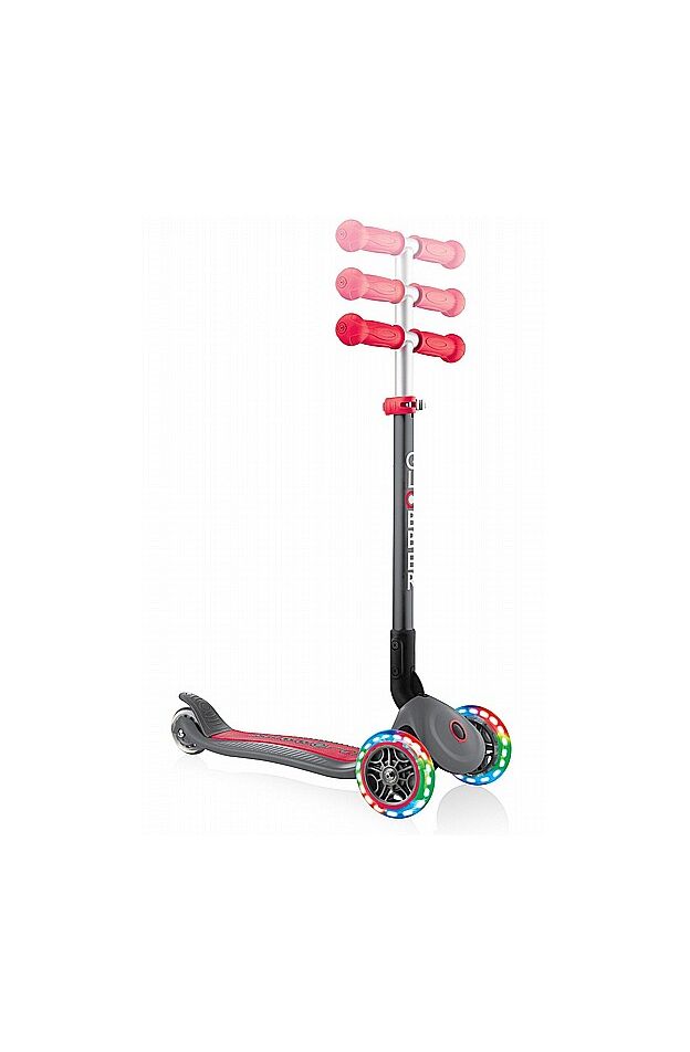 קורקינט מתקפל לילדים עם אורות בגלגלים Primo Lights, ידית בגובה משתנה וציפוי מונע החלקה